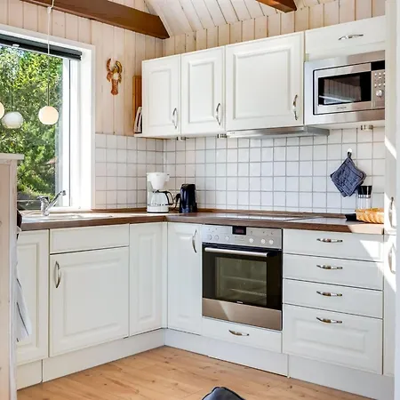 Casa vacanze Clare - 4km From The Sea By Interhome