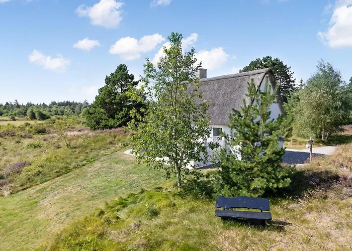 Dom wakacyjny Clare - 4km From The Sea By Interhome *